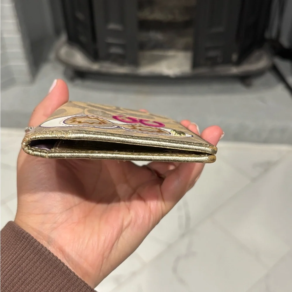 Coach Signature Passport Holder w/ Patch – Y2K - Picture 5 of 6